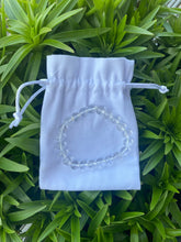 Load image into Gallery viewer, Clear Quartz Bracelet