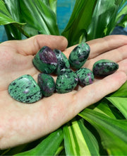 Load image into Gallery viewer, Ruby in Zoisite