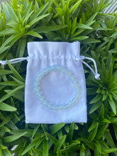 Load image into Gallery viewer, Opalite Bracelet