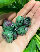 Load image into Gallery viewer, Ruby in Zoisite