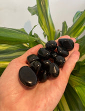 Load image into Gallery viewer, Jet (large)