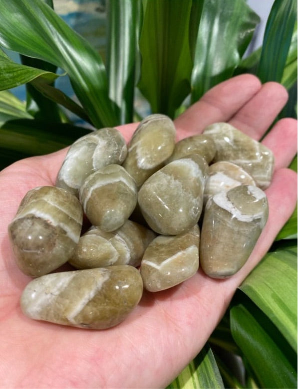 Prasiolite (green amethyst) - Main Image